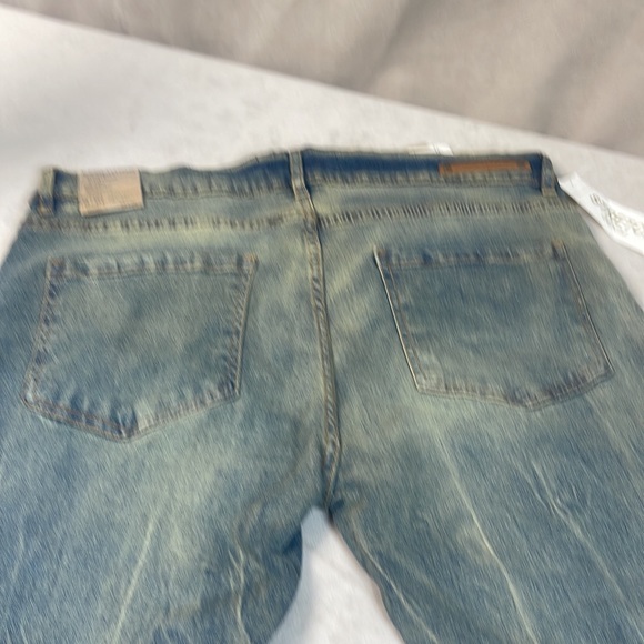 Evolution In Design Denim Jeans Slim Distressed 36” waist, 32” length, stretchy - Picture 9 of 12